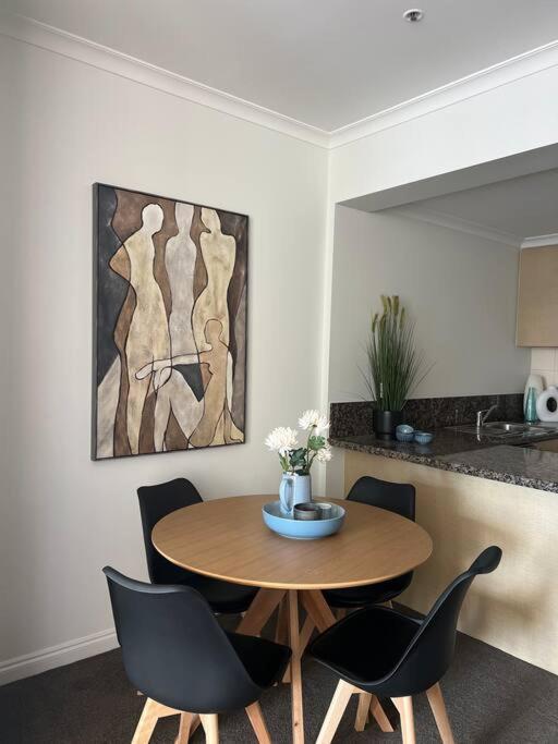 Exclusive Cbd Riverviews - Parkingonsite Apartment Melbourne
