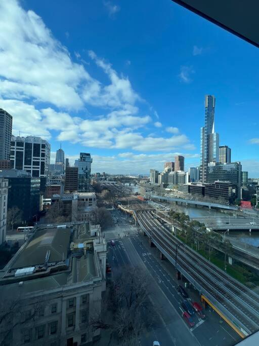 Exclusive Cbd Riverviews - Parkingonsite * Melbourne