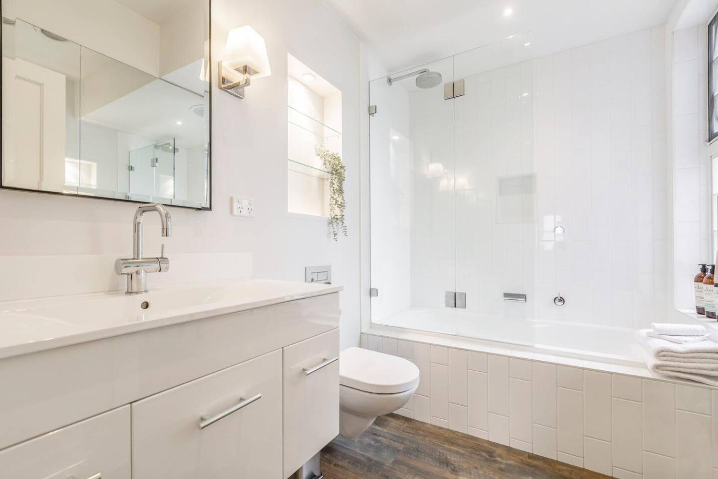 The Chatsworth Collection - A Contemporary Triplex *