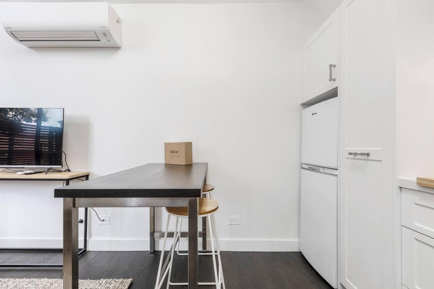 Holiday home The Chatsworth Collection - A Contemporary Triplex Melbourne
