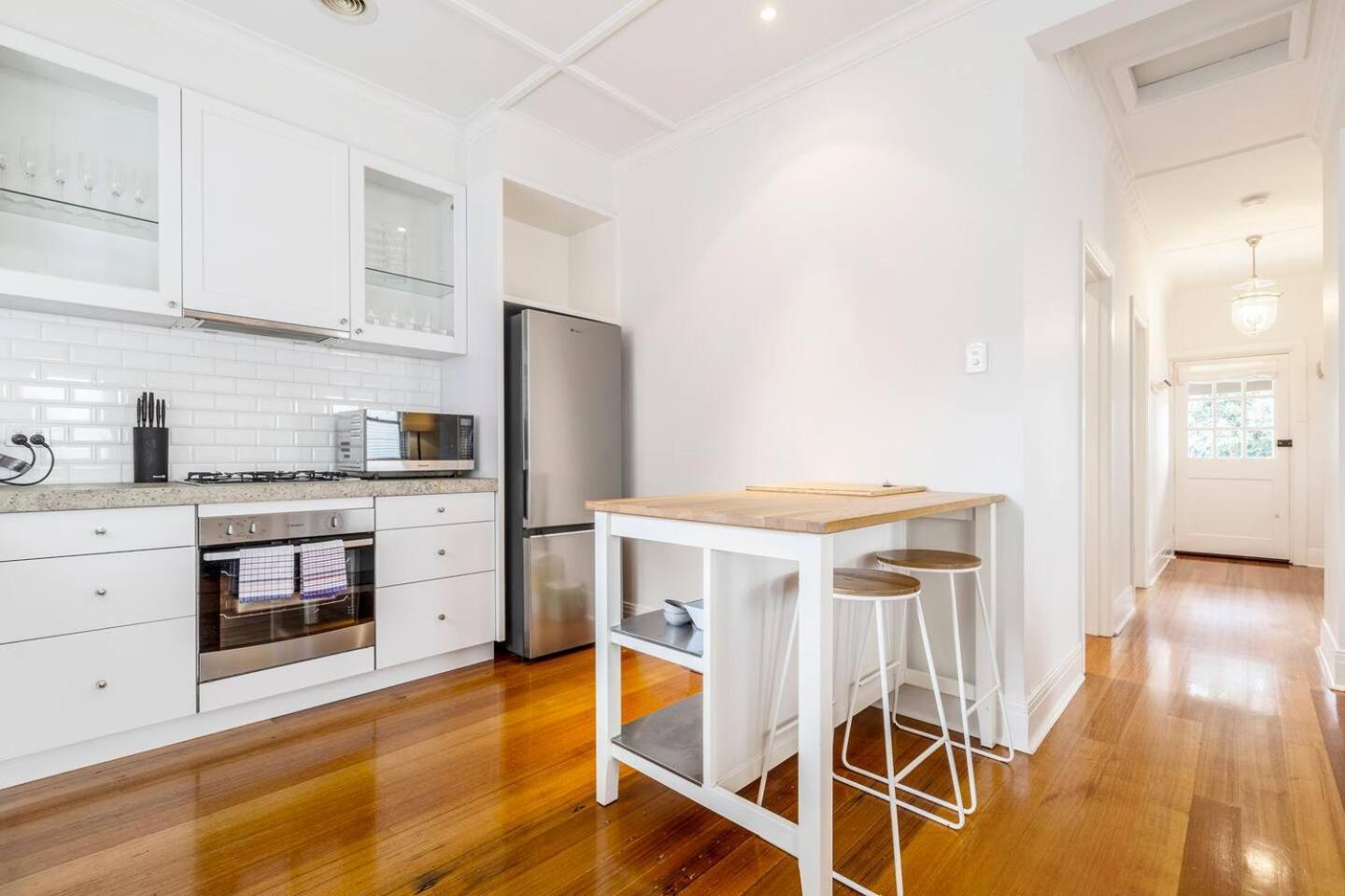 The Chatsworth Collection - A Contemporary Triplex * Melbourne