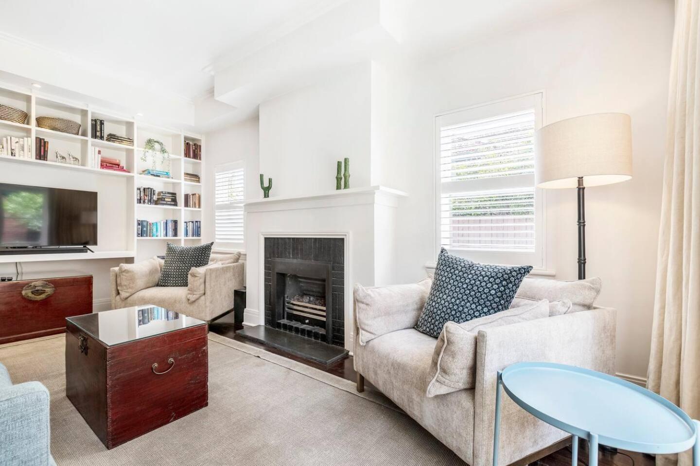 The Chatsworth Collection - A Contemporary Triplex *