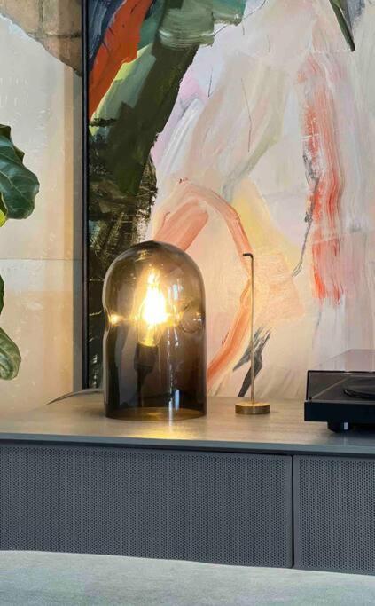 Apartment Designer Warehouse Conversion In Fitzroy - Parking Melbourne