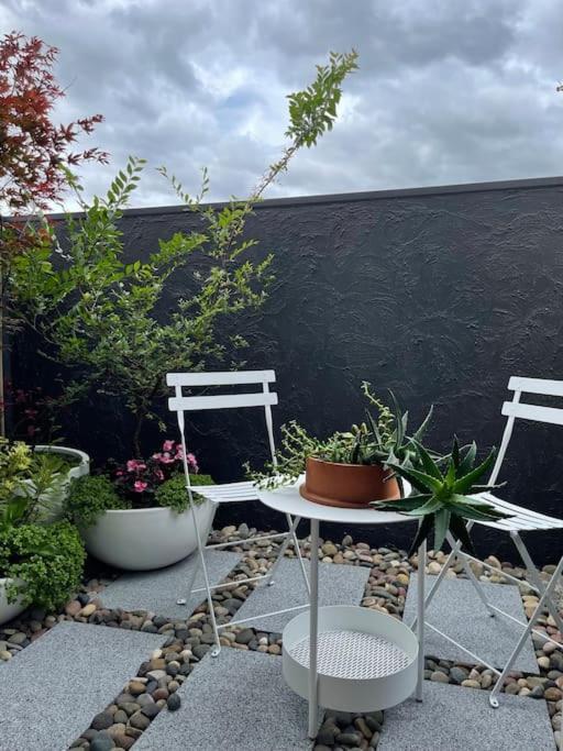 Designer Warehouse Conversion In Fitzroy - Parking