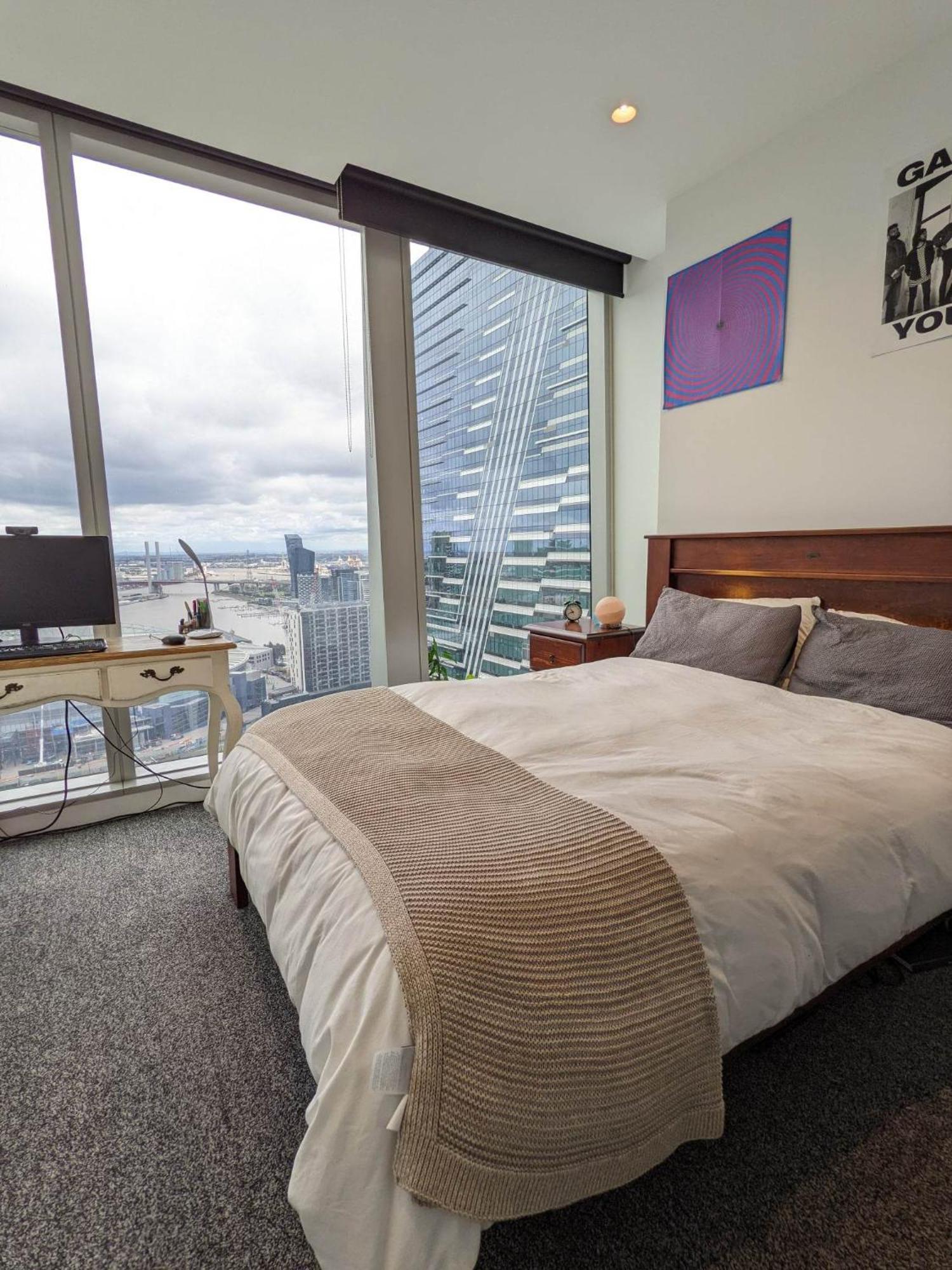 Luxury * Melbourne