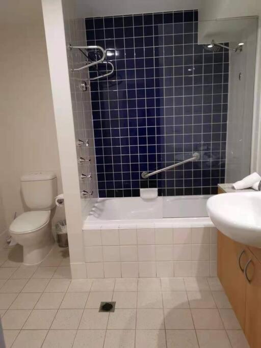 Premium Corporate + Yarra Views * Melbourne