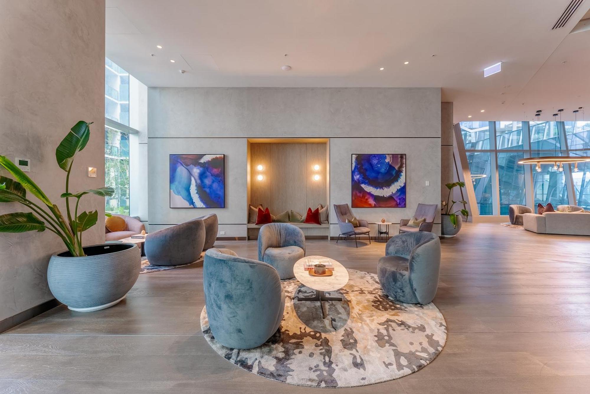 New Floor L70 Cbd Luxury Apartment *