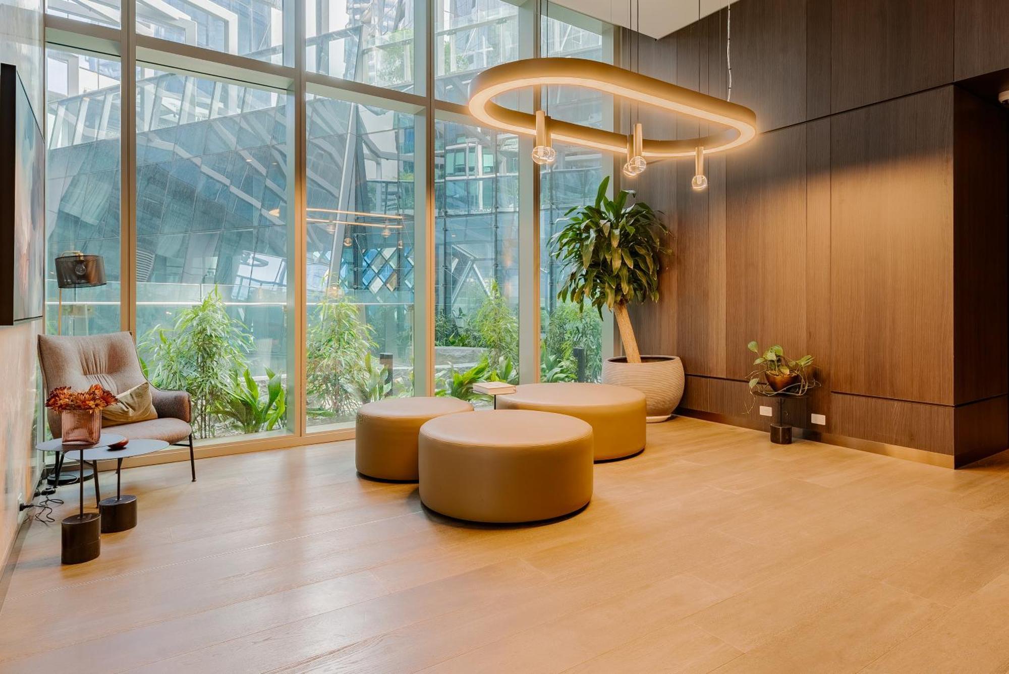 New Floor L70 Cbd Luxury * Melbourne