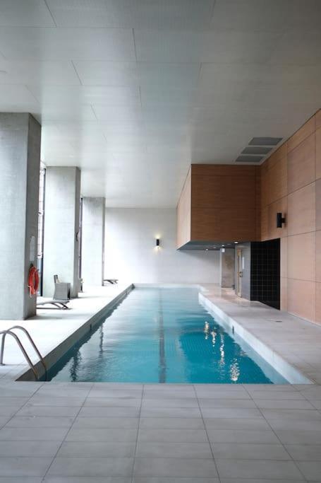 Apartment Upper West Side Gem On 44th Floor W Pool + Gym *
