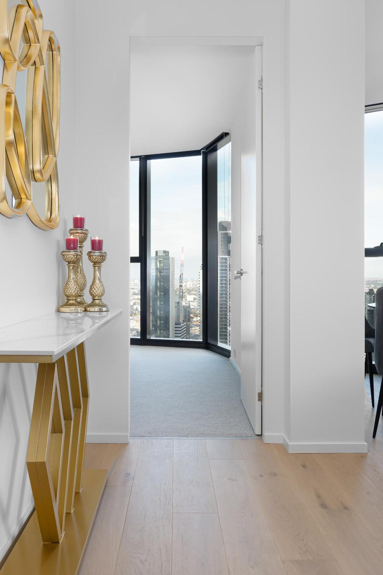 Apartment Essence At Square *
