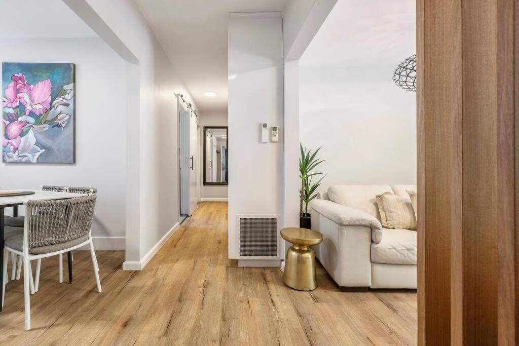 Urban - Stylish Courtyard Haven Off Malvern Rd *