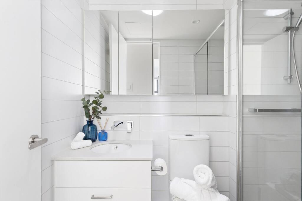 Caulfield Elegance: Chic Abode Apartment Melbourne