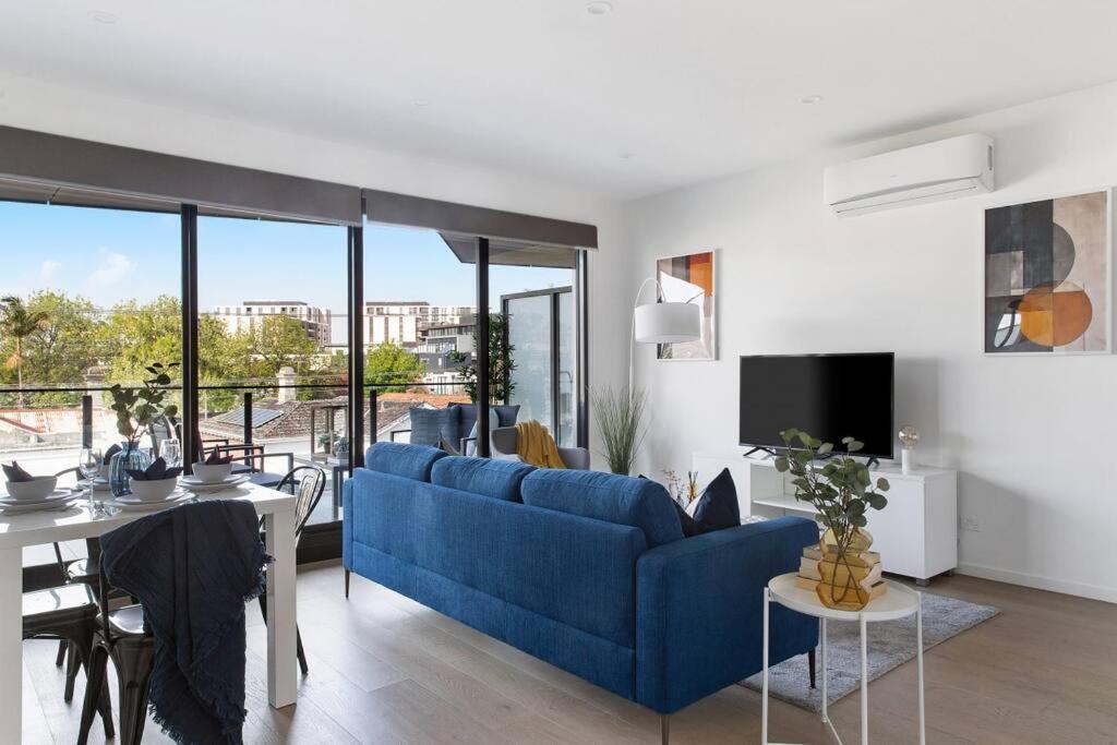 Caulfield Elegance: Chic Abode * Melbourne