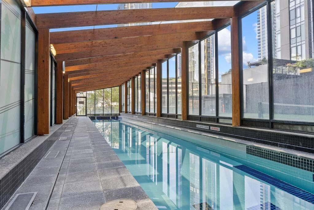 1br Southbank Apartment