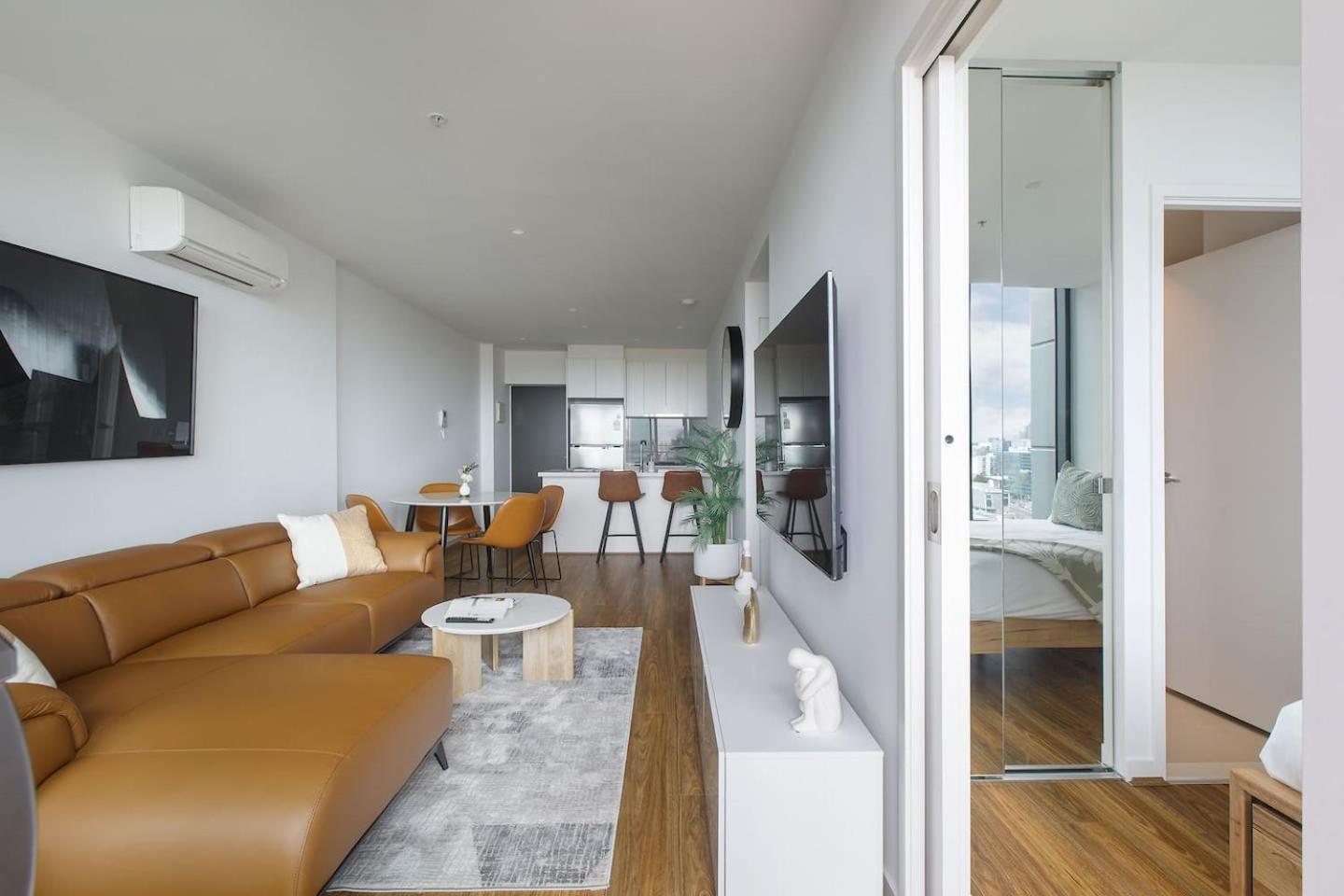 Apartment Clarke Contemporary Southbank Skyline Dreams Melbourne