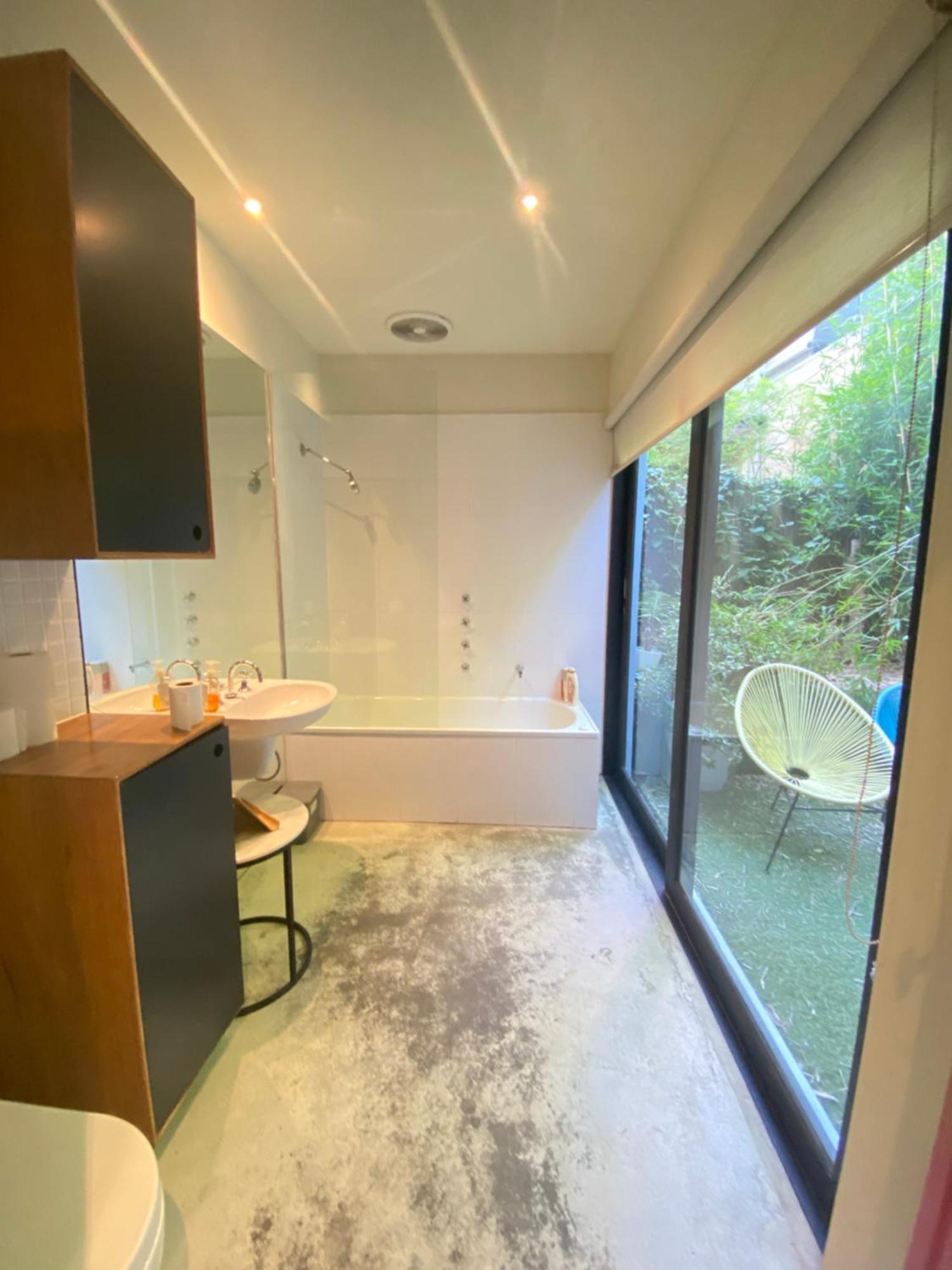 Apartment Melb Cbd- Urban Oasis Freetramzone