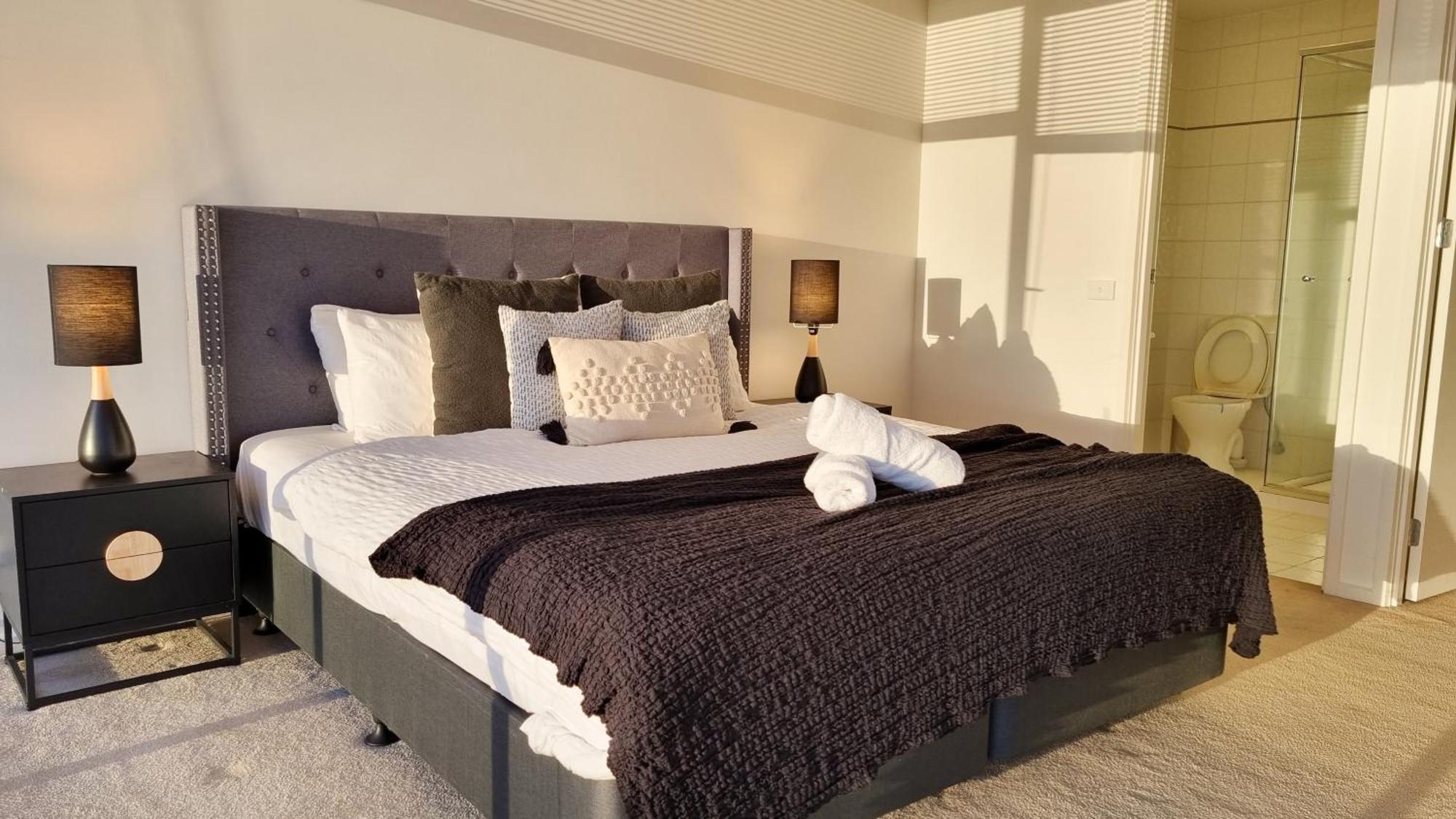 Mega Style Capri Apartment *