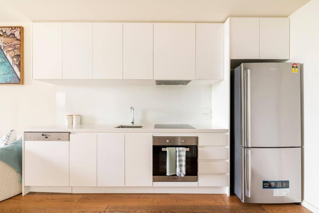 Apartment Beachside Flat With Free Parking *
