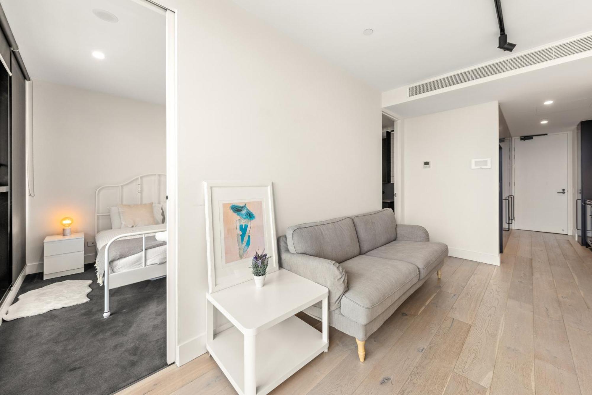 Apartment Convenient Located 1 Bedroom In Hawthorn