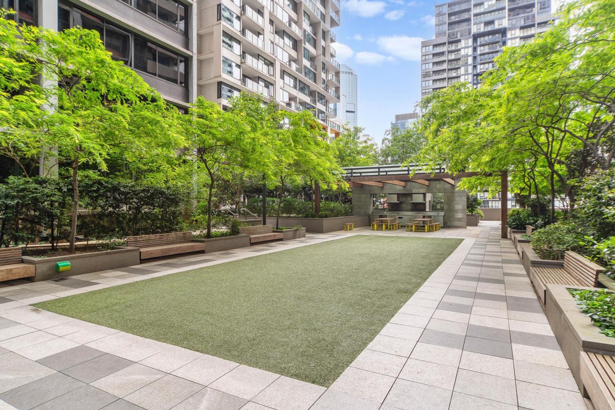 Cbd Water Views Wifi Netflix Apartment