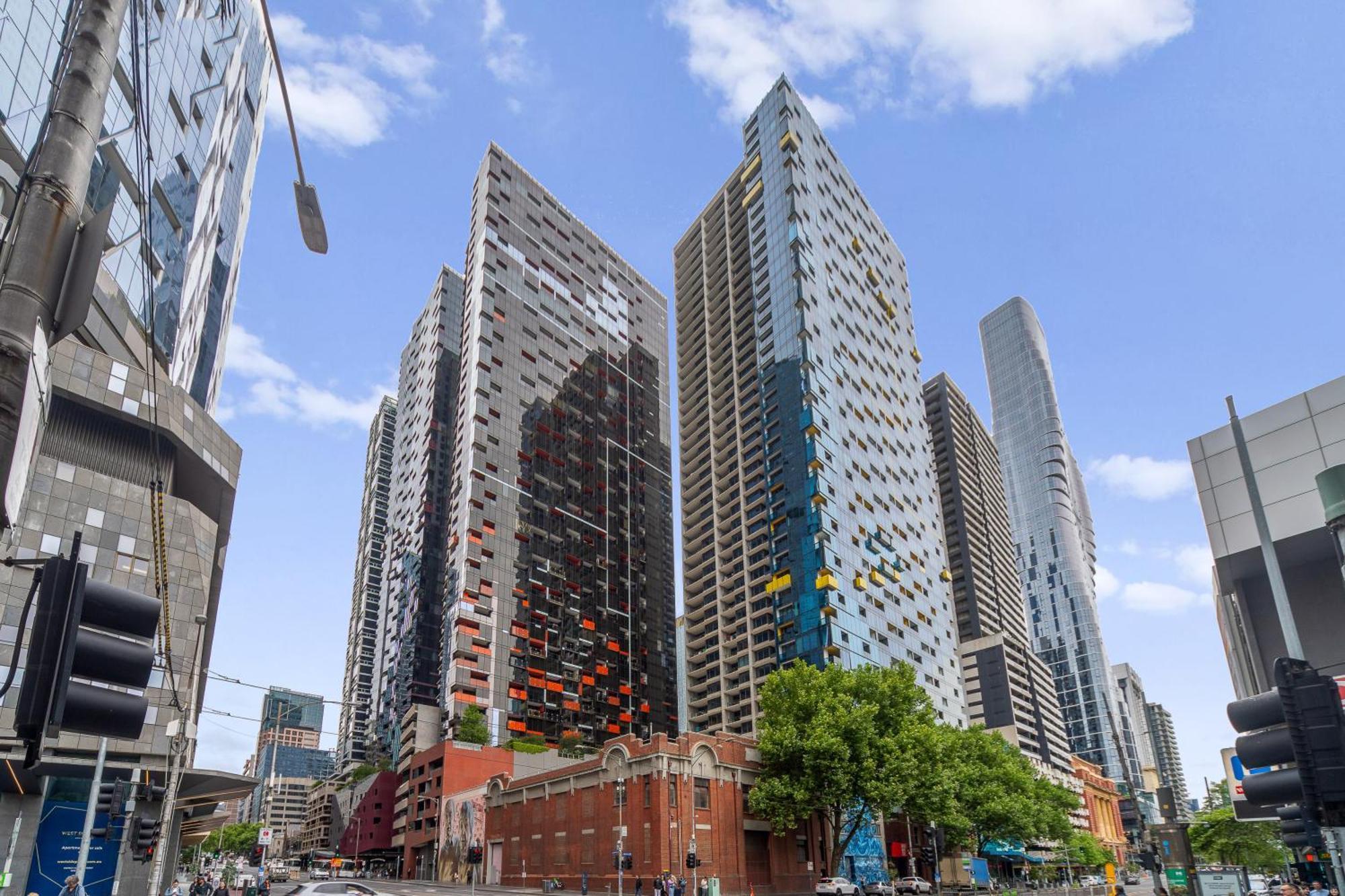 Cbd Views Apartment Melbourne