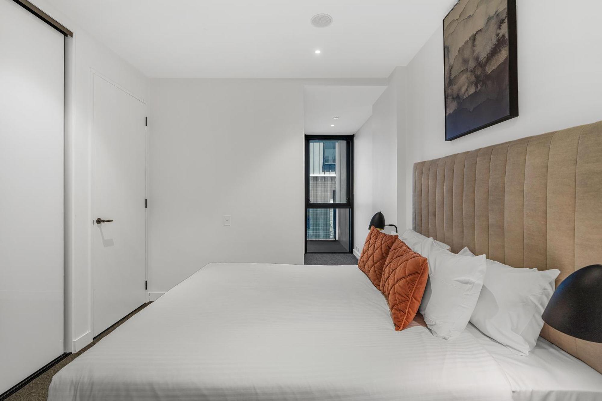 Apartment The Eminence By Cllix