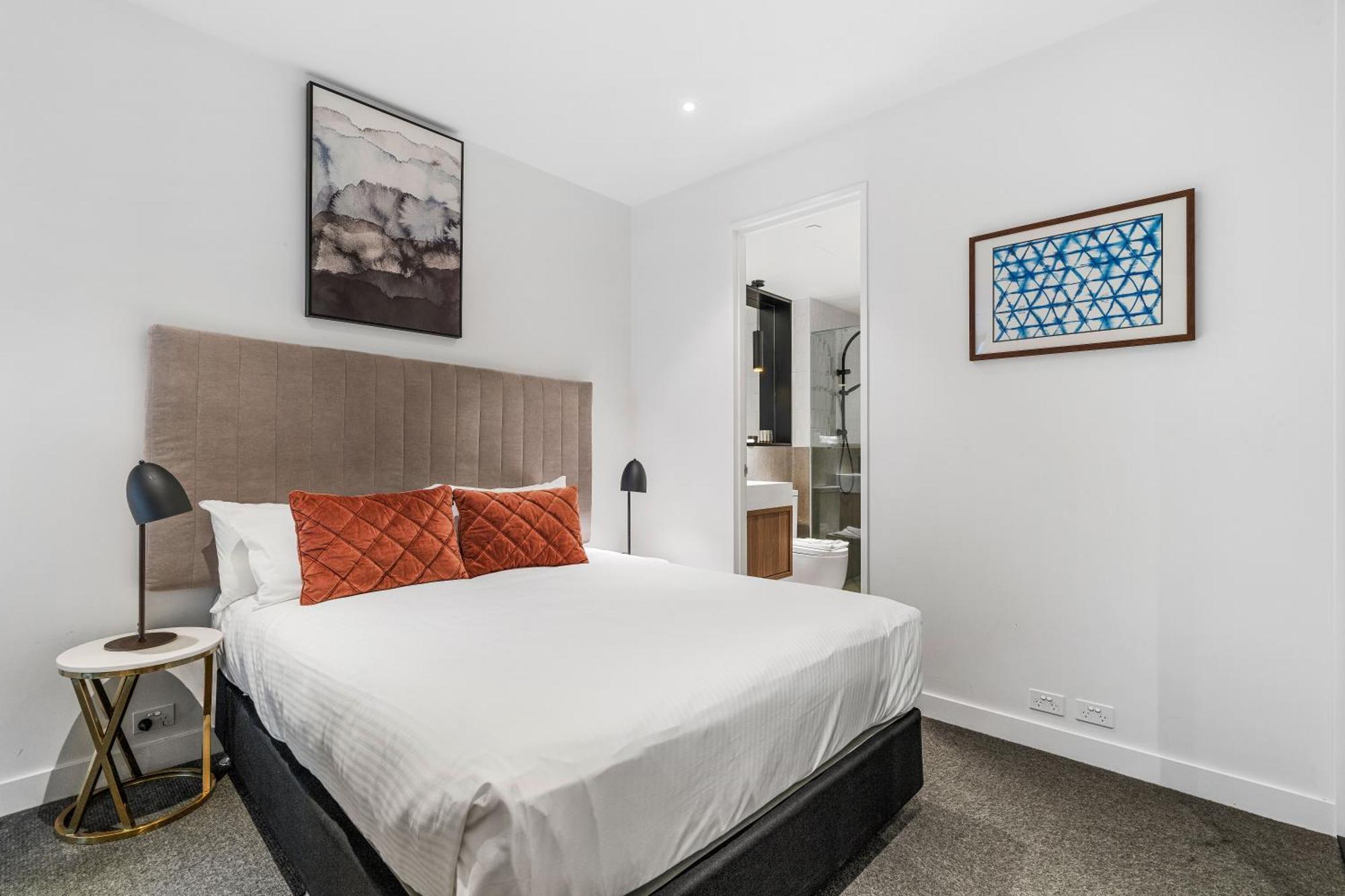 Apartment The Eminence By Cllix Melbourne