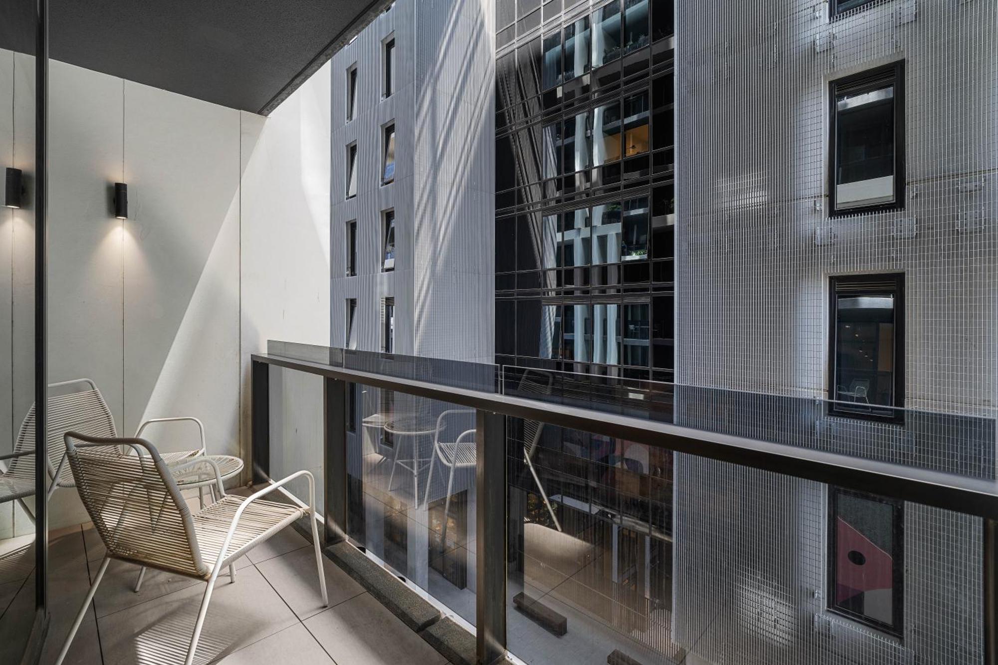 The Eminence By Cllix Apartment *