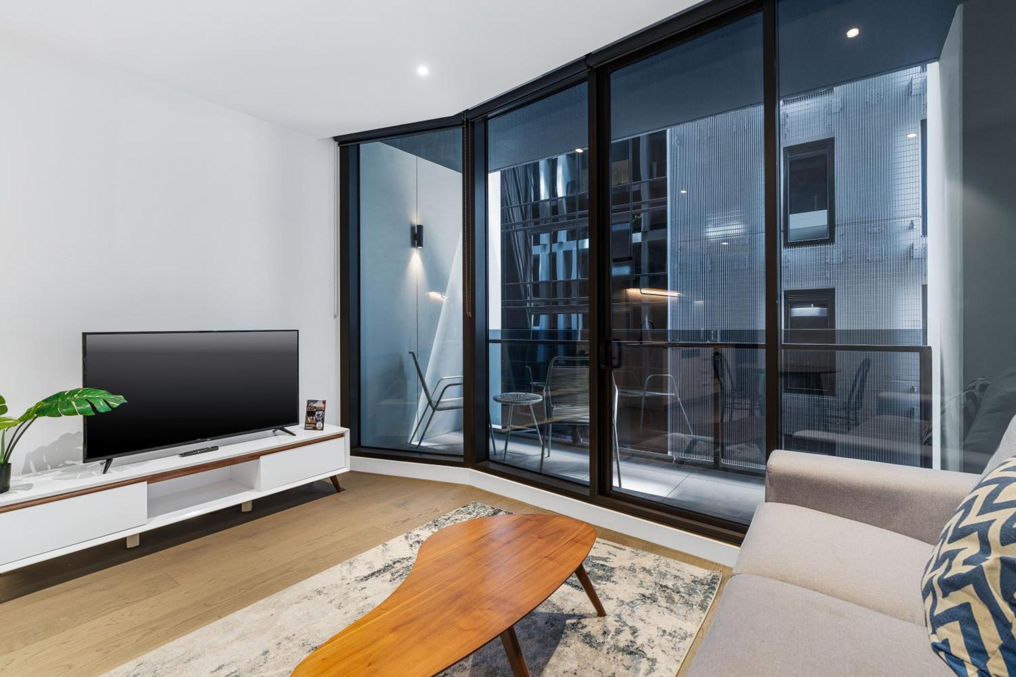 Apartment The Eminence By Cllix