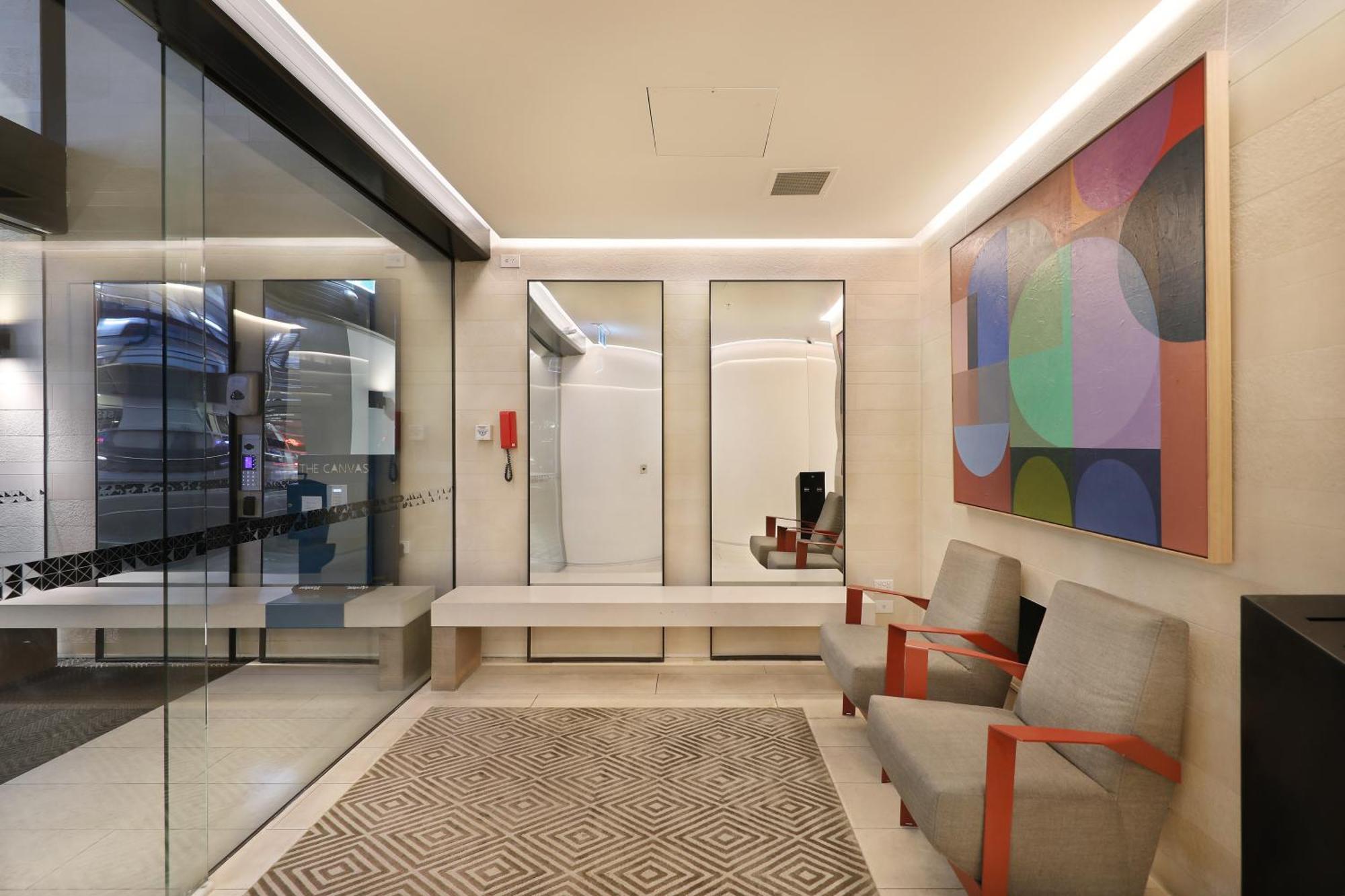The Canvas Apartment Melbourne