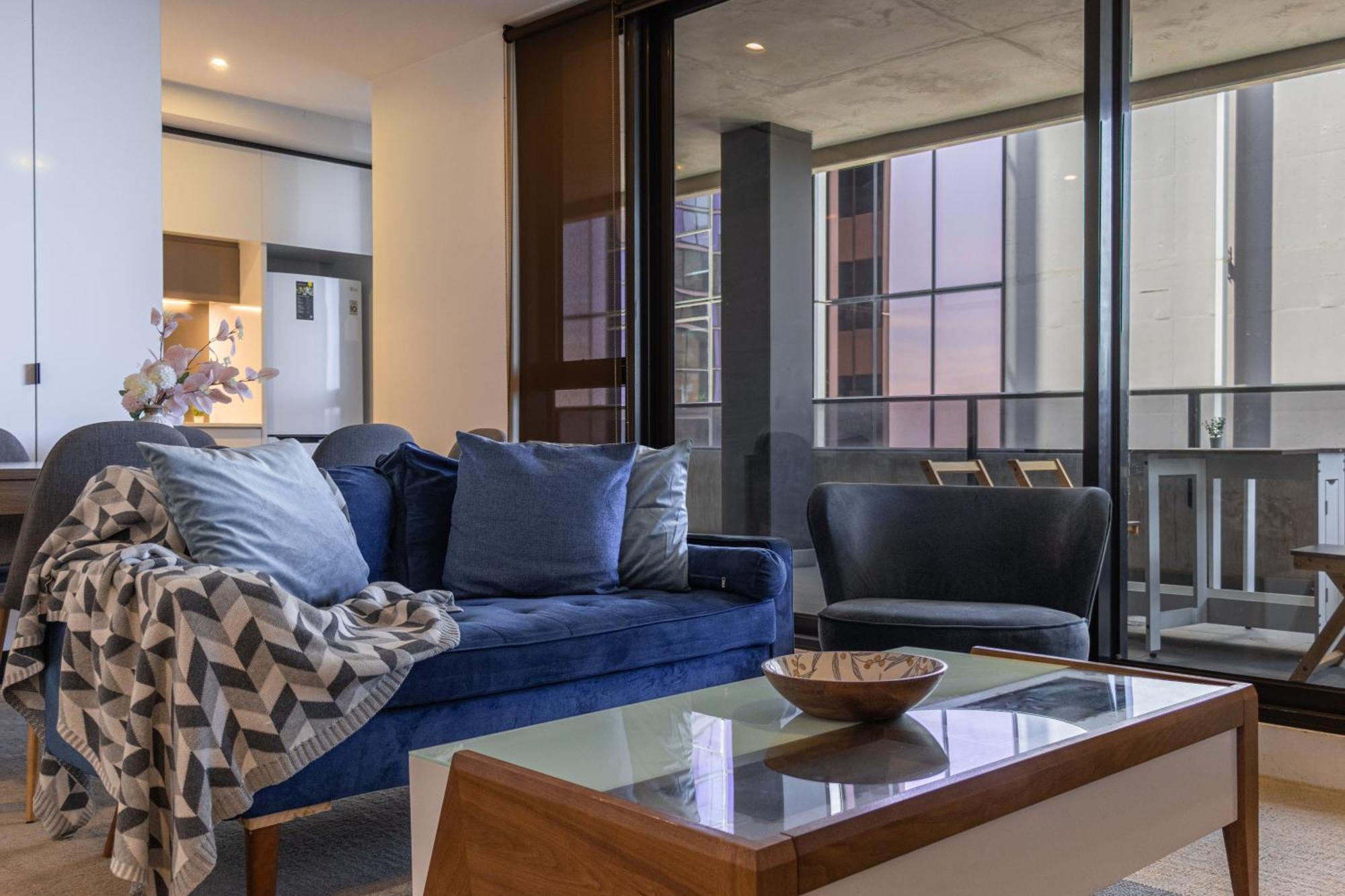 Pleasant Terrace 3br2bacity Viewbig Balcony Apartment *