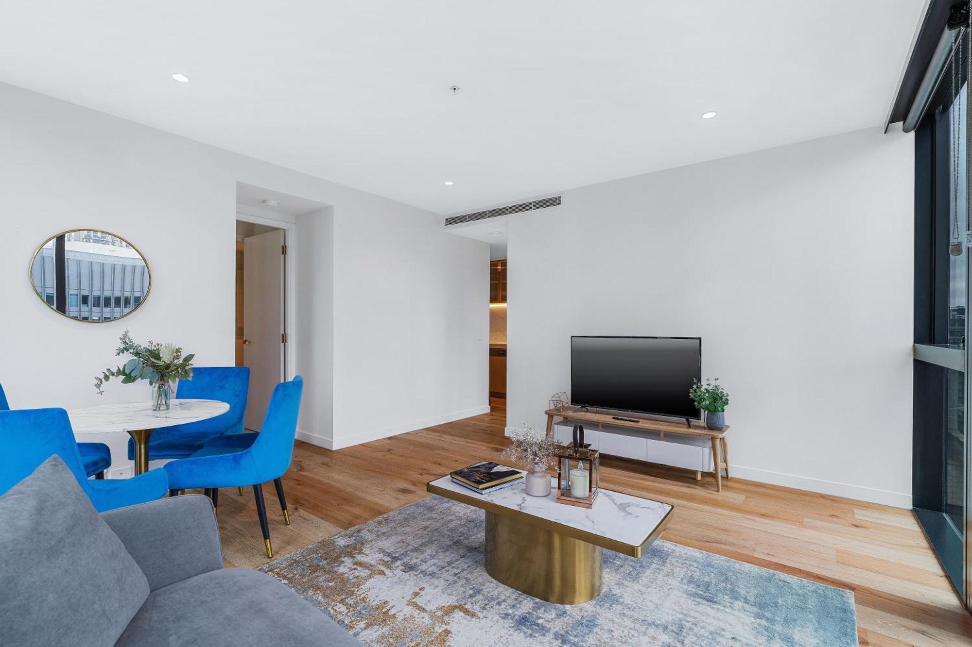 Aparthotel Collins House By Cllix 4*