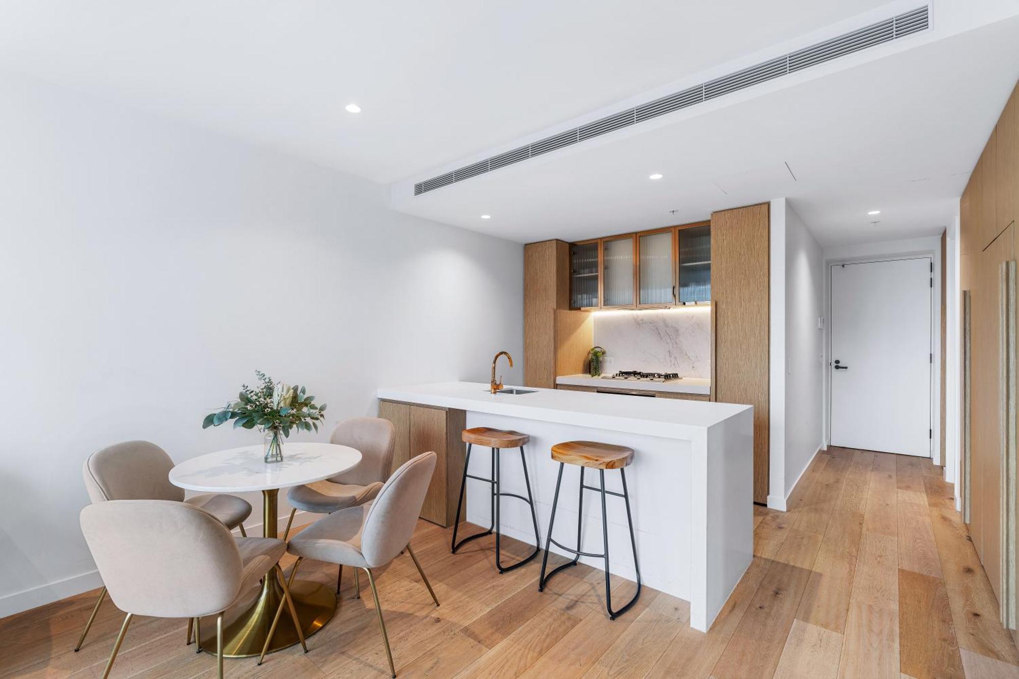 Collins House By Cllix Aparthotel 4*
