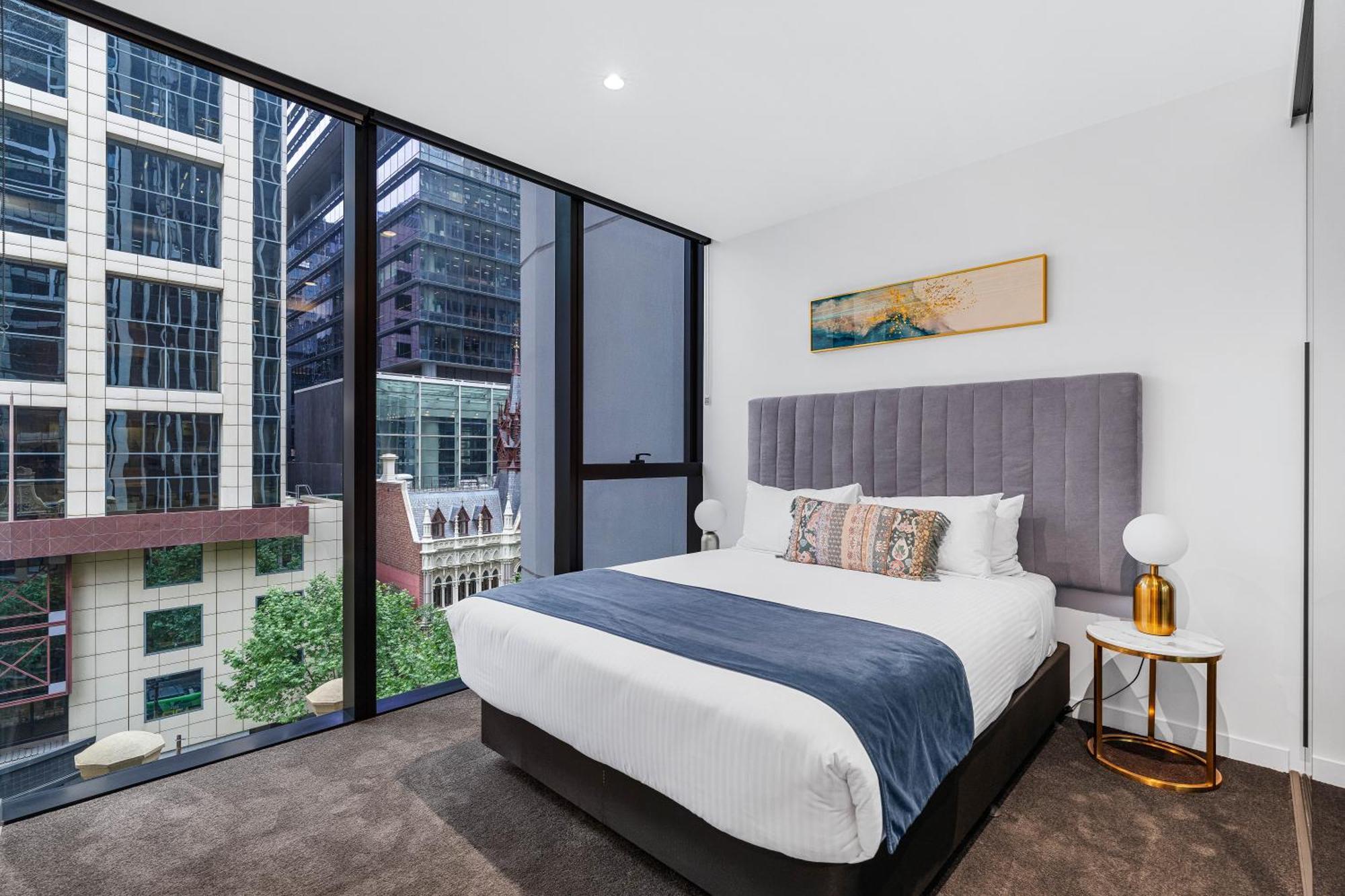 Collins House By Cllix Aparthotel 4*