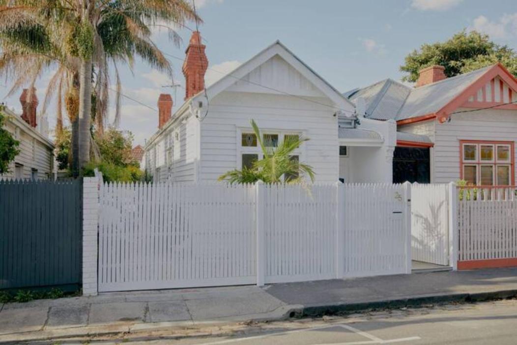 Edwardian Charm In Beachside St Kilda Melbourne