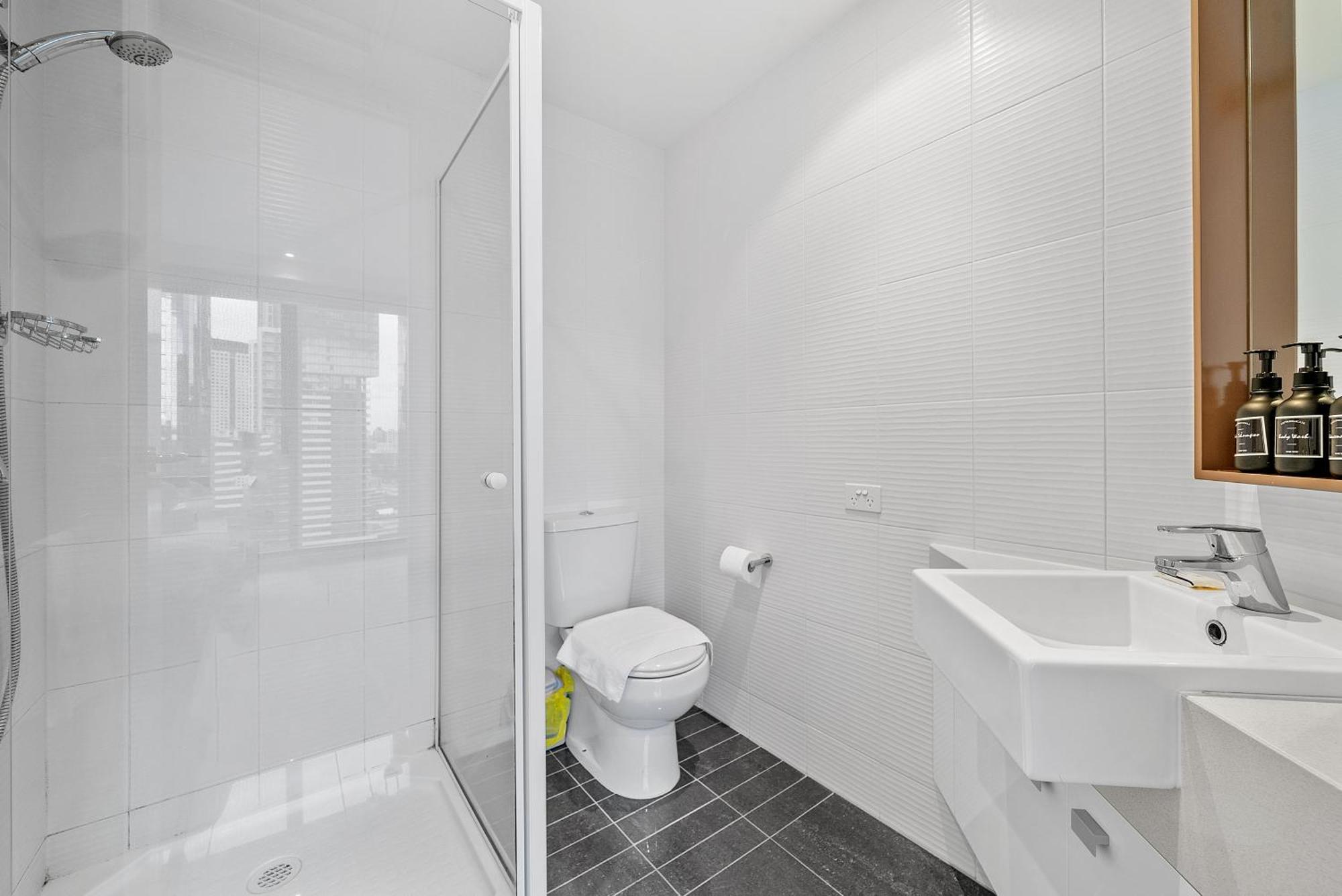Southbank Two Bedroom - 2202 Apartment