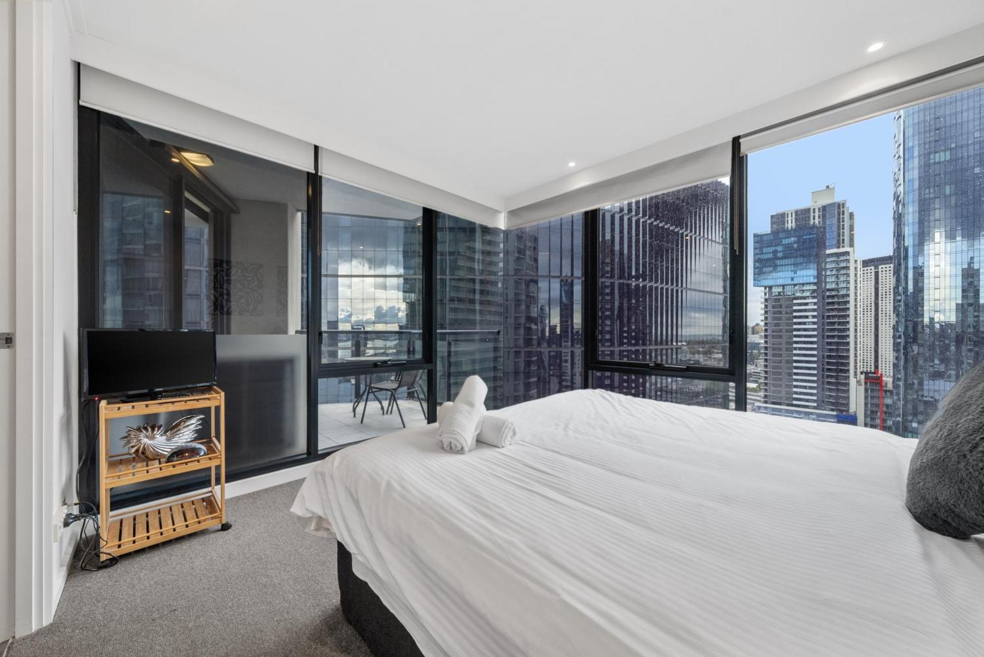 Southbank Two Bedroom - 2202