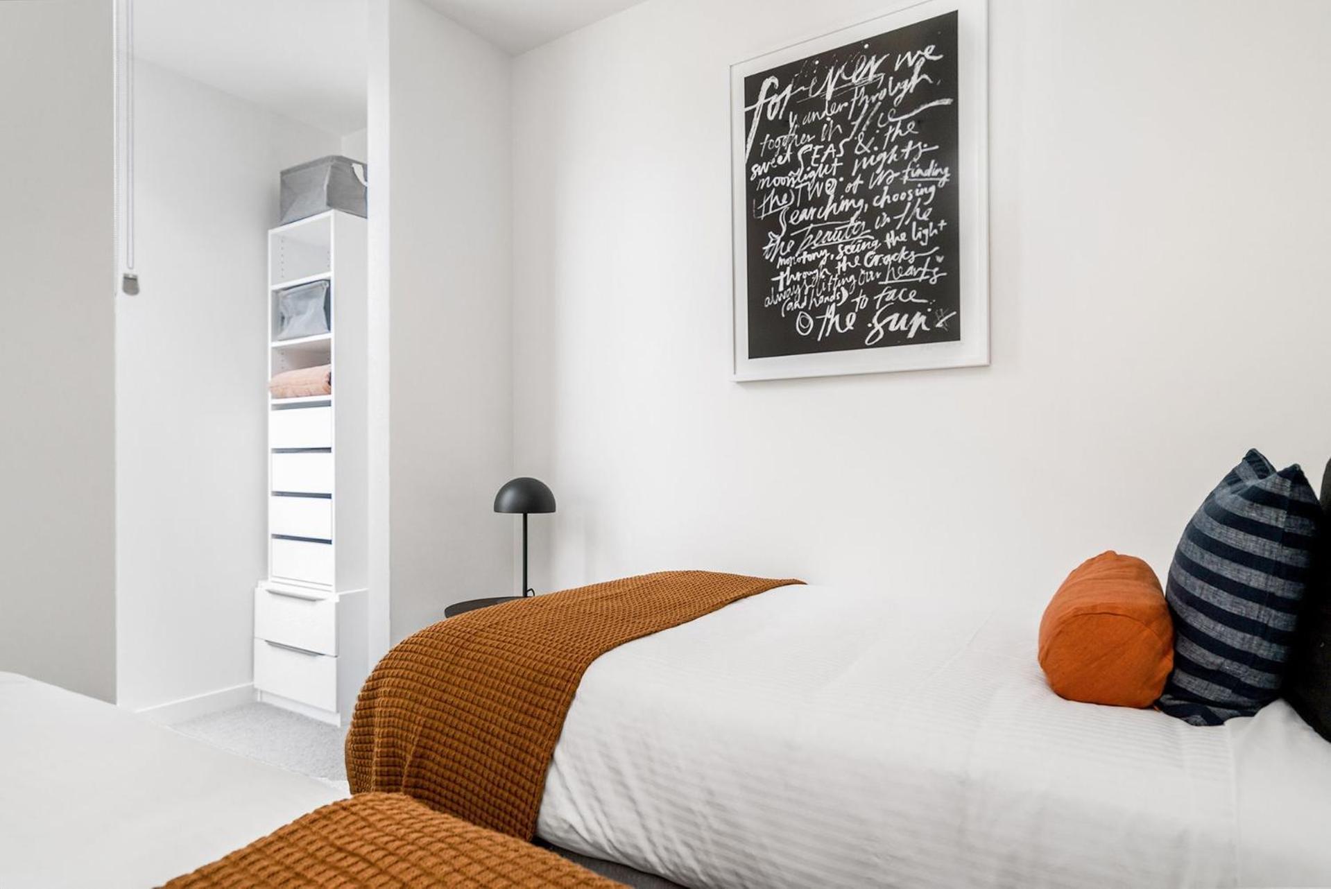 Boutique - Axel 201 The Clarke Apartment *