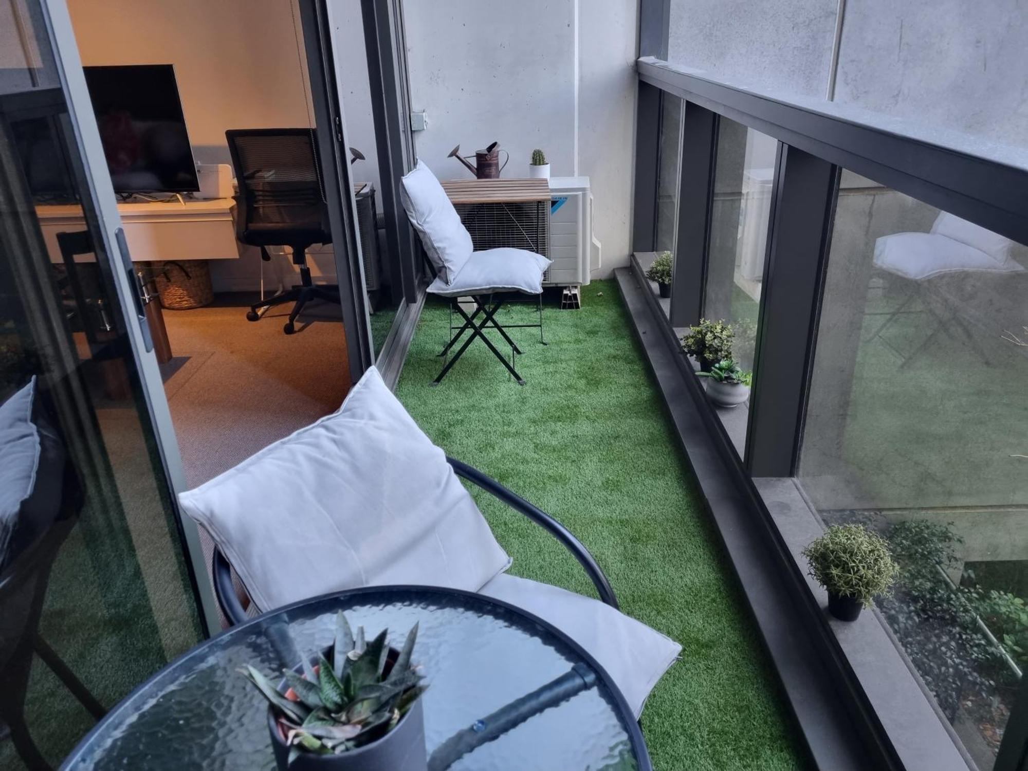 Cbd Views Apartment Melbourne
