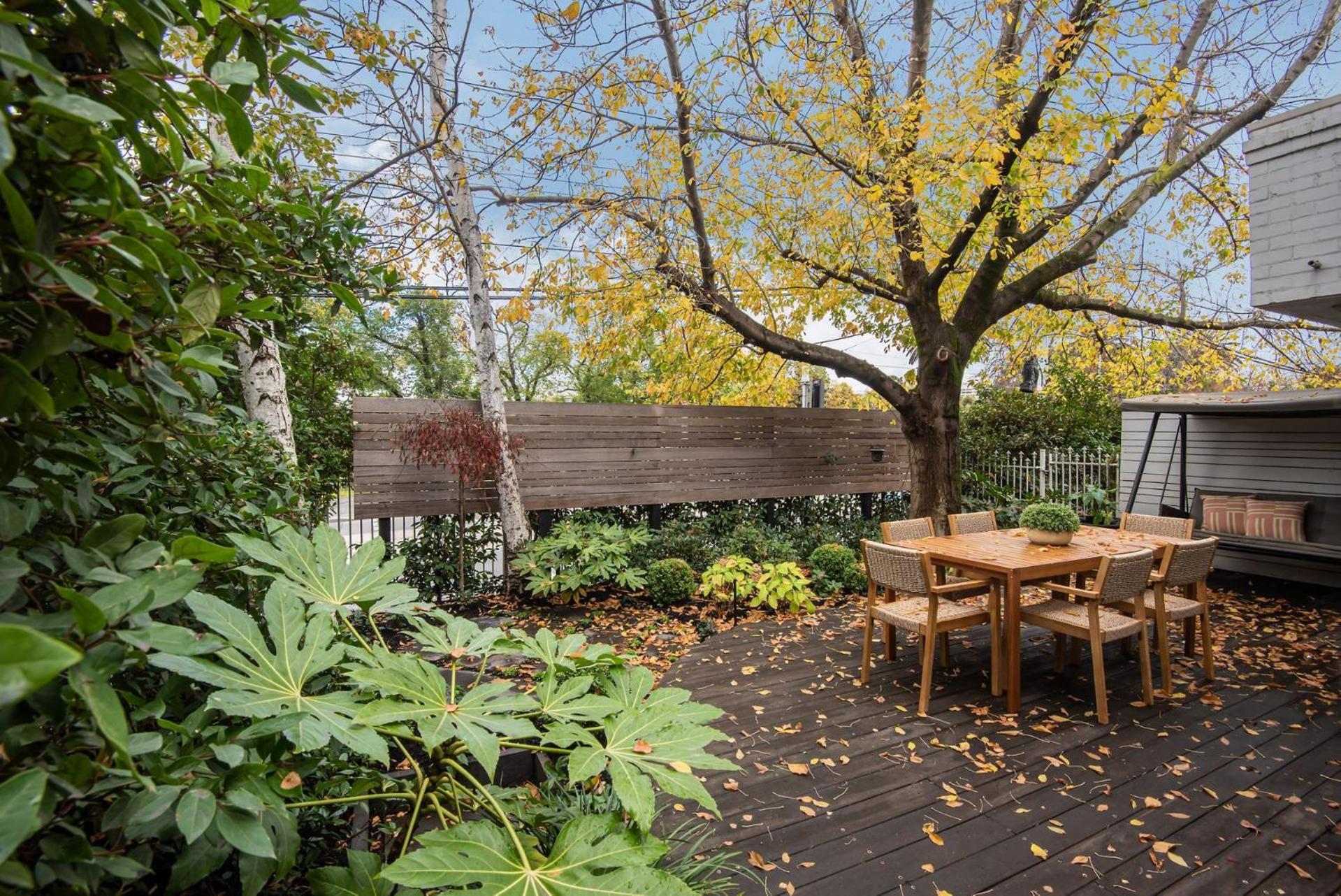 South Yarra Oasis Iconic Location *