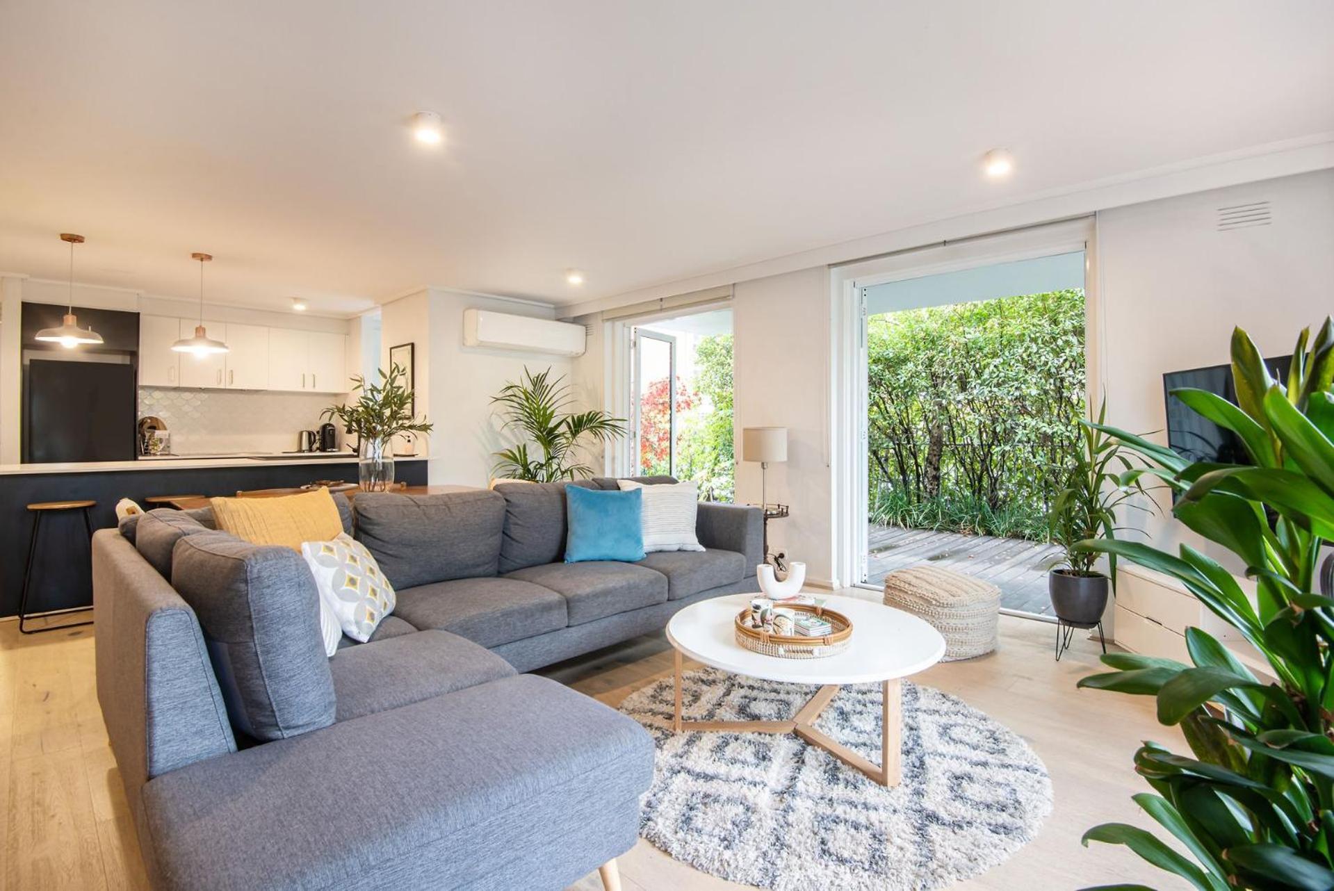South Yarra Oasis Iconic Location Apartment Melbourne