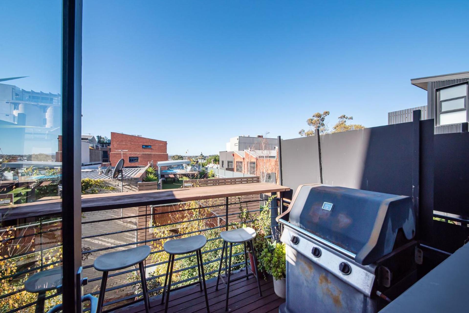 Loft Living Close To The Mcg *