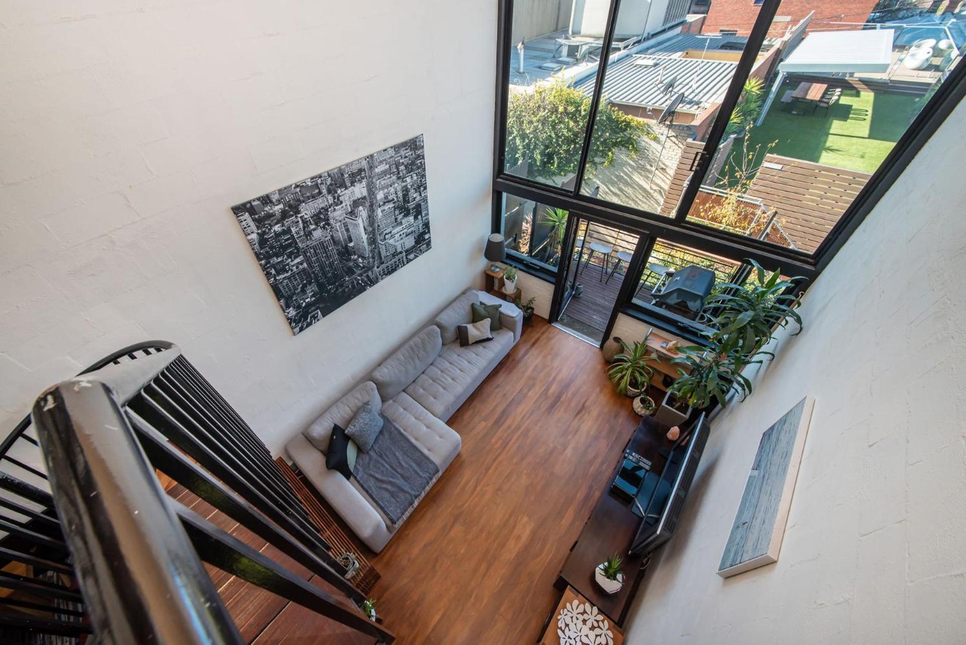 Loft Living Close To The Mcg *