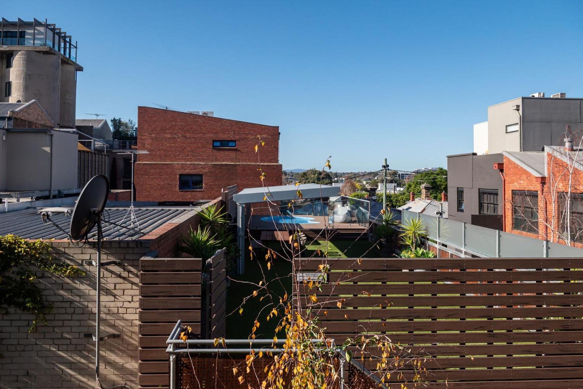 Loft Living Close To The Mcg *