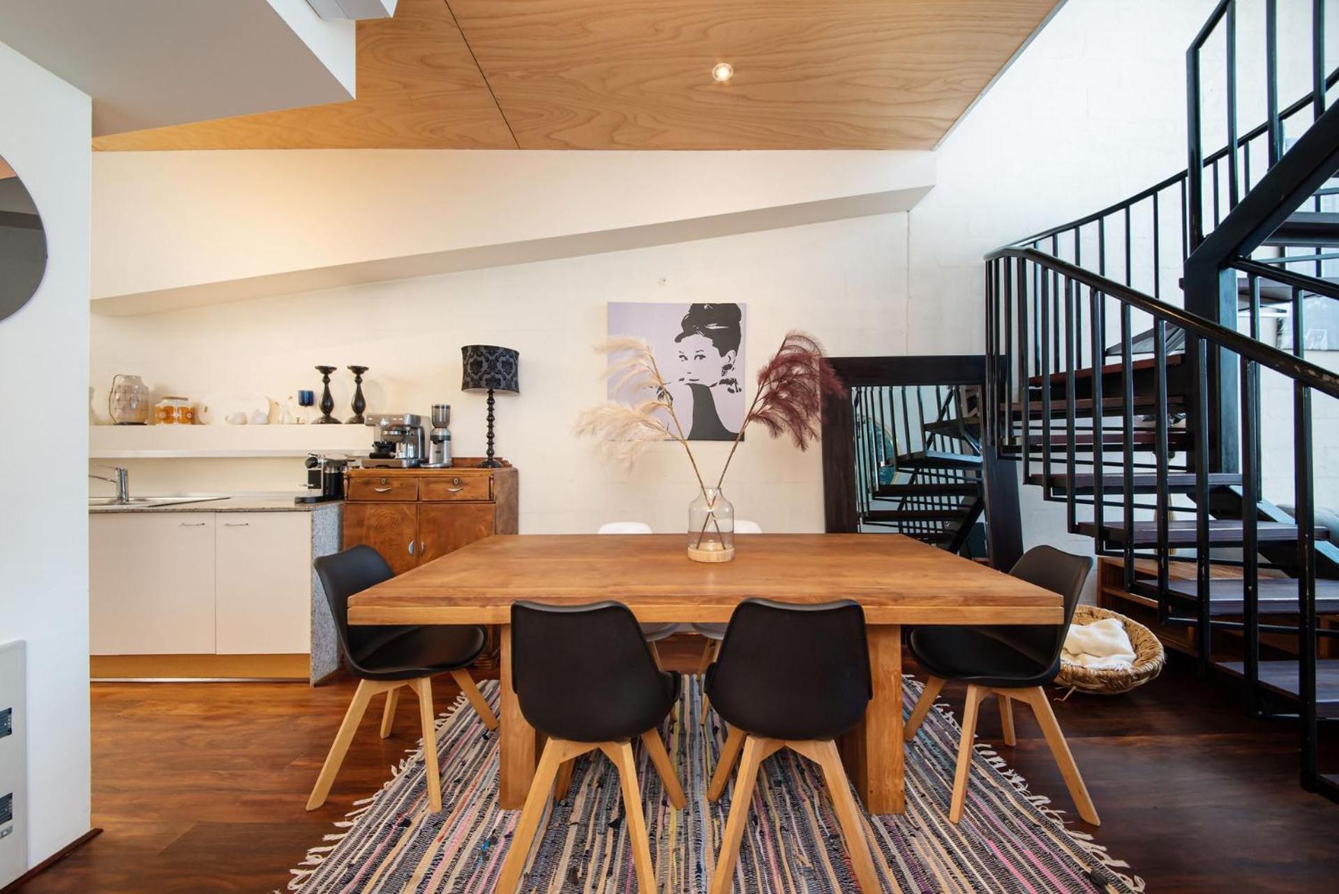 Loft Living Close To The Mcg * Melbourne