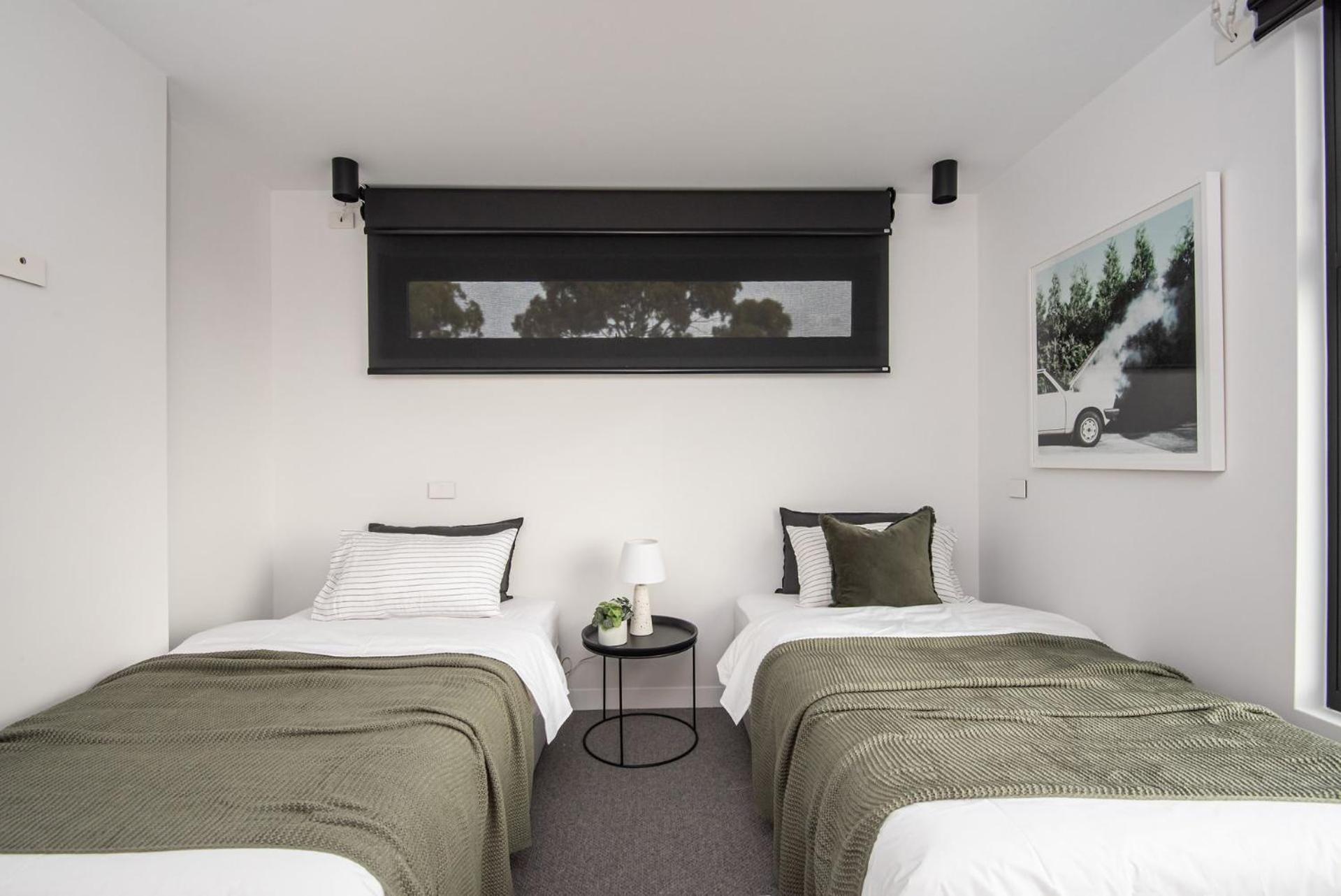 Sport Precinct Luxury Style Over Four Levels Holiday home