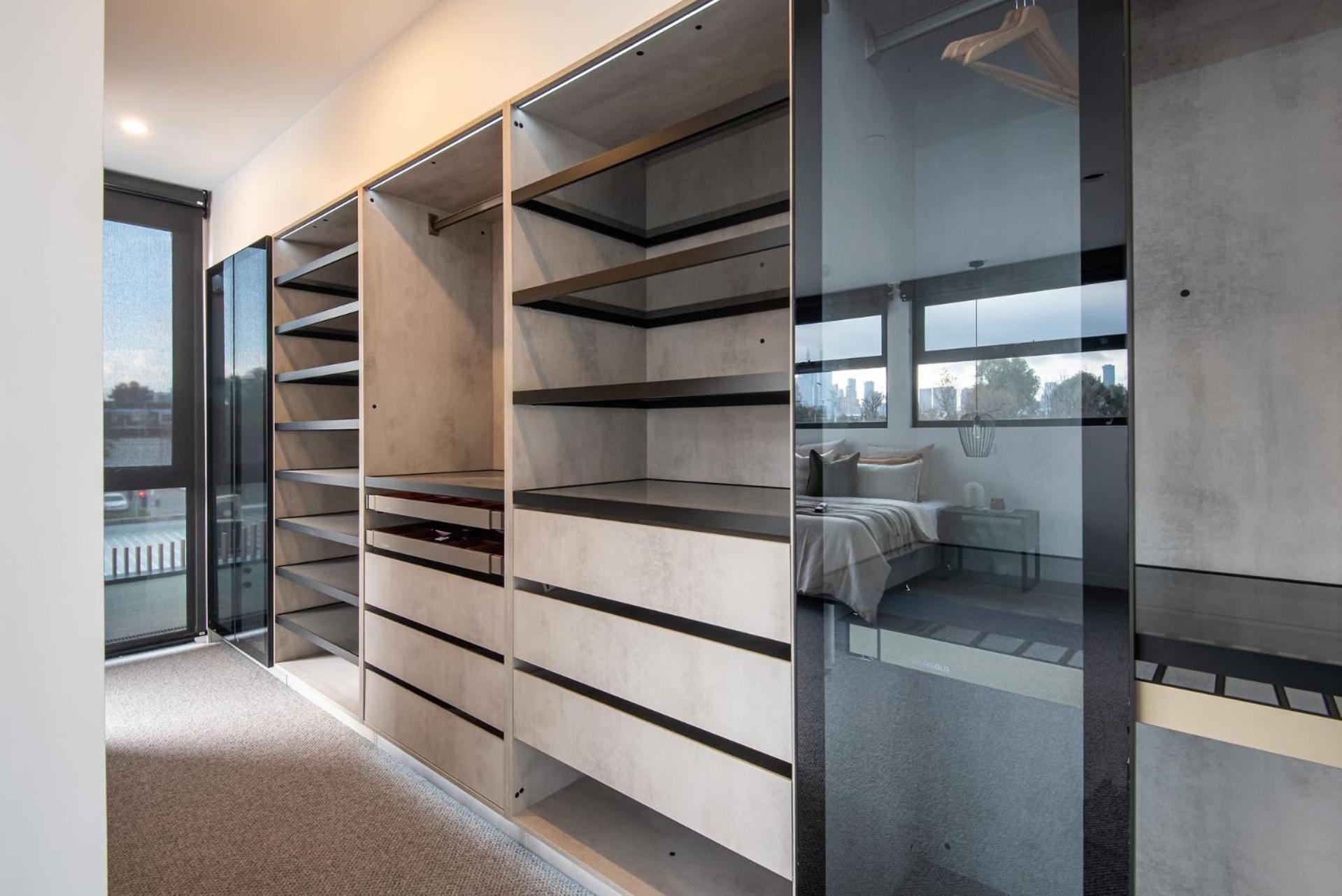 Sport Precinct Luxury Style Over Four Levels Holiday home Melbourne