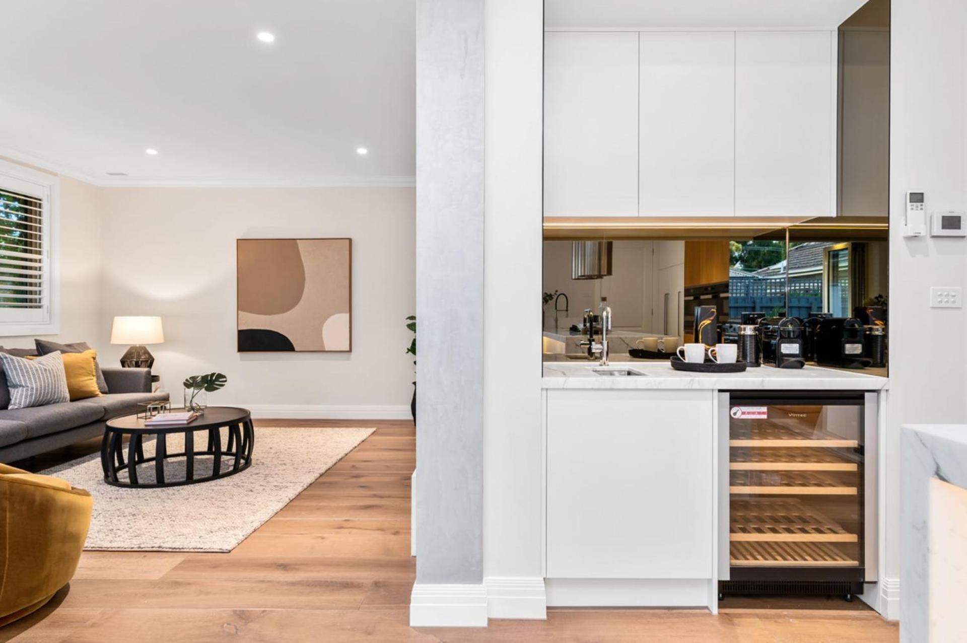 Luxe Parkside Hampton Holiday home Melbourne