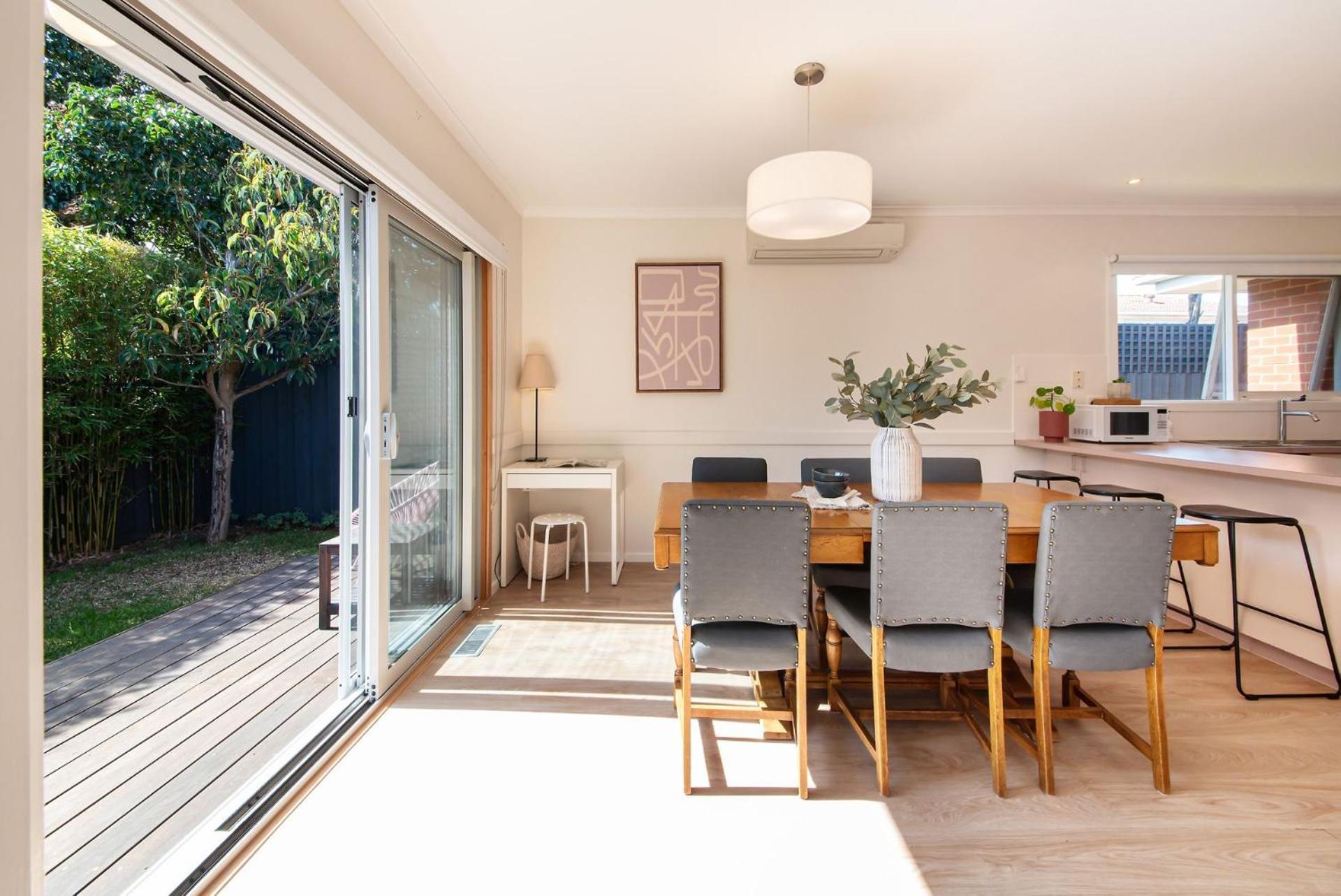 Charming In Beautiful Hampton * Melbourne