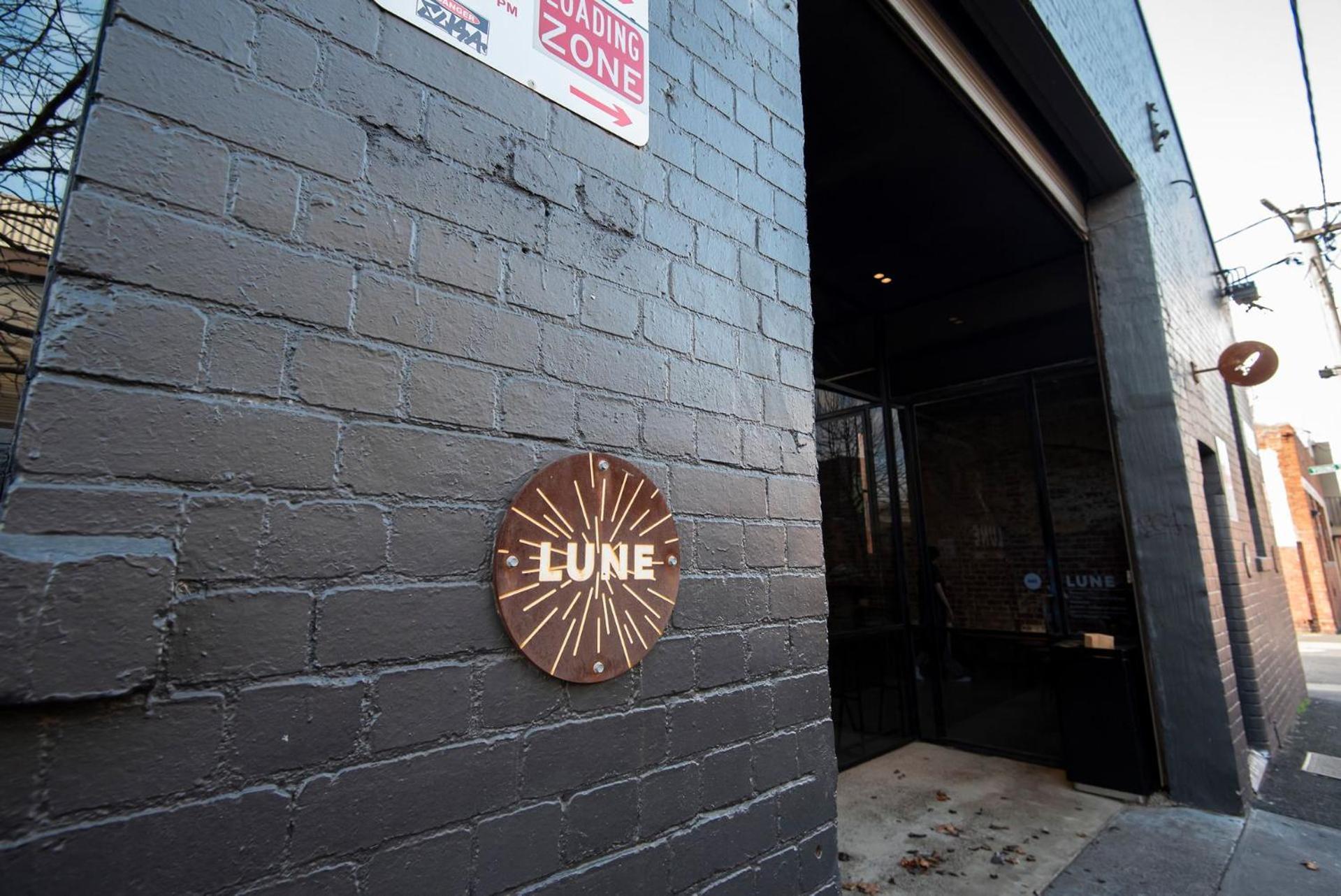 Modern Haven In Vibey Fitzroy Walk To Shops Holiday home Melbourne
